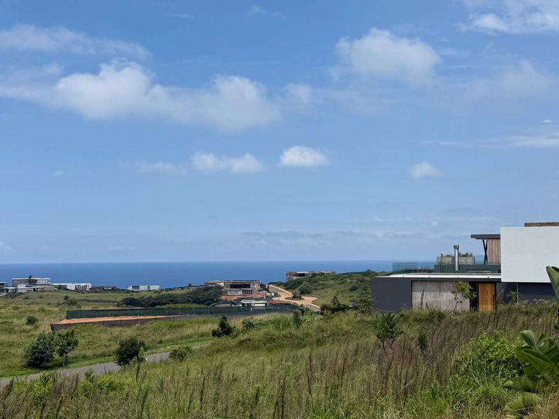 Land close to the main gate - Photo 7