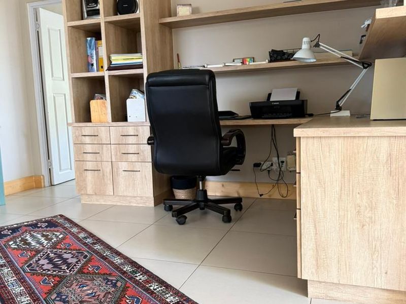 Klein Windhoek- For Sale- N$6 995 000 - Photo 7