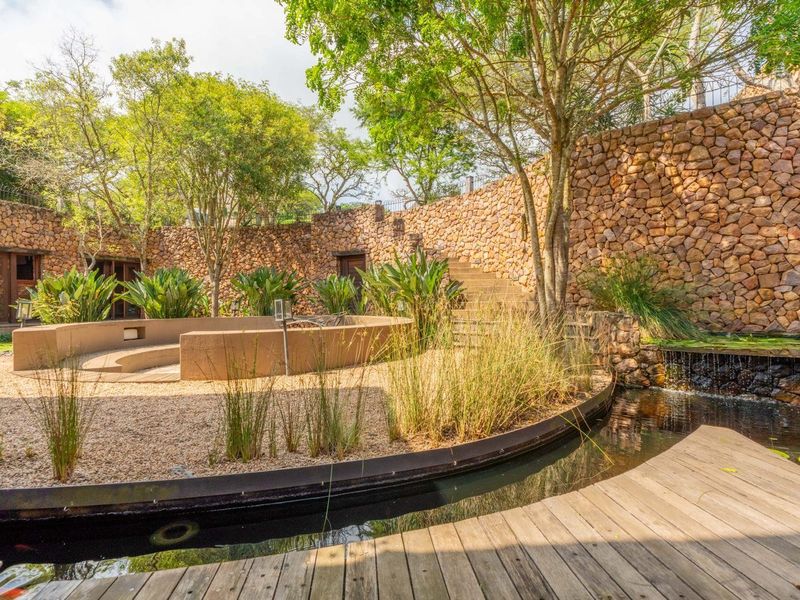 Exclusive 3-Bedroom Luxury Home in Phezulu Safari Estate - Photo 6