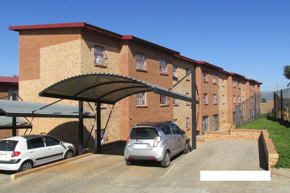 2 BEDROOM FLAT TO RENT IN PHILIP NEL PARK - Photo 2