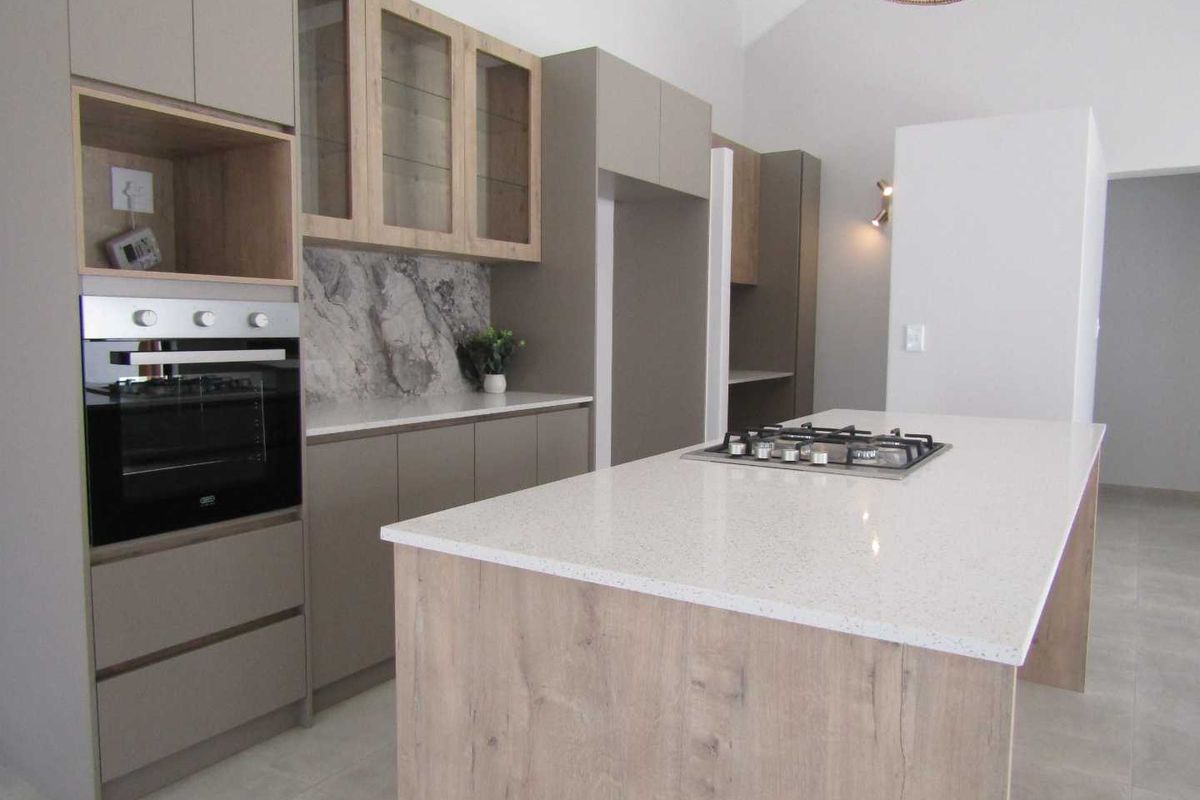 Newly Build, Modern Finishes with Coastal Living - Photo 3