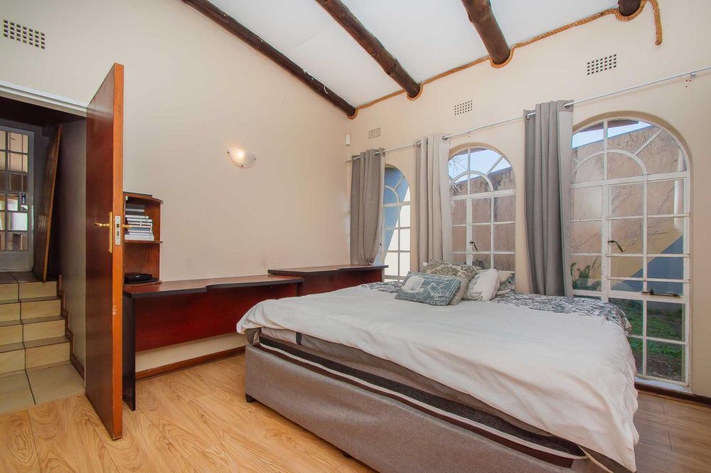Main bedroom 