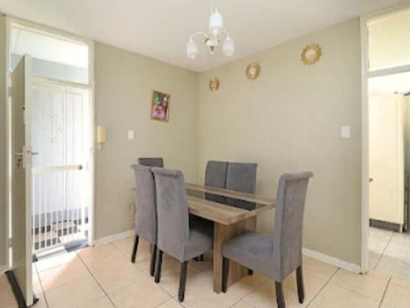 1.5 Bedroom Apartment For Sale, Excellent Location - Photo 2