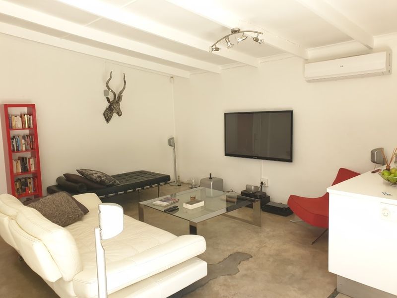 3 BEDROOM HOUSE FOR SALE IN NORWOOD - Photo 5