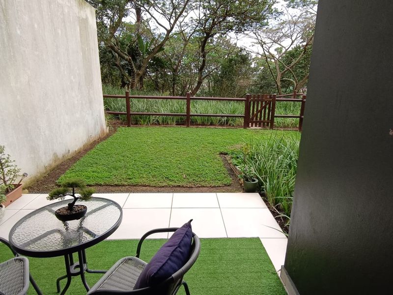 Ground Floor Convenience Meets Estate Living – Rental in Seaward Estates - Photo 2