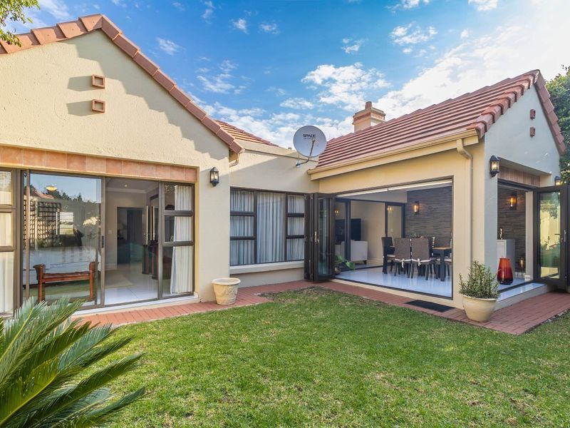 A Home Designed for Comfort, Crafted for Living - Photo 8
