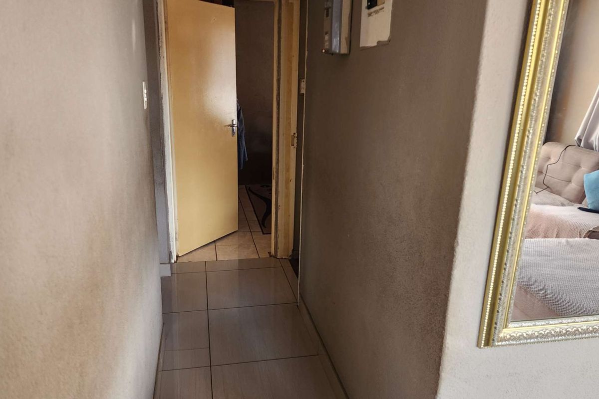 Your Perfect Starter Home Awaits - Photo 5