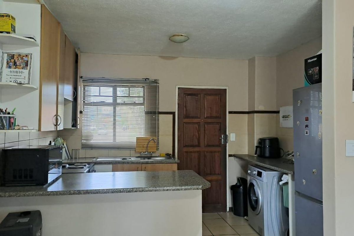 Stunning 2bedroom apartment for sale in Wonderpark Estate - Photo 3