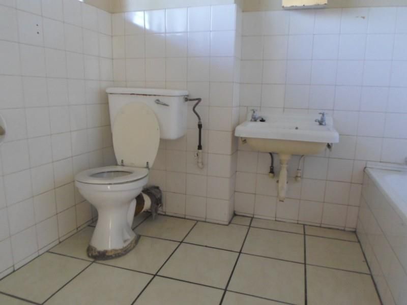 1 BEDROOM FLAT TO RENT IN GEZINA - Photo 10