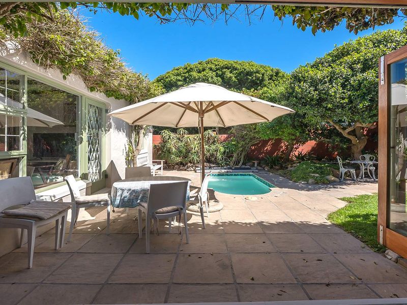 3 Bedroom Coastal Gem - Photo 8