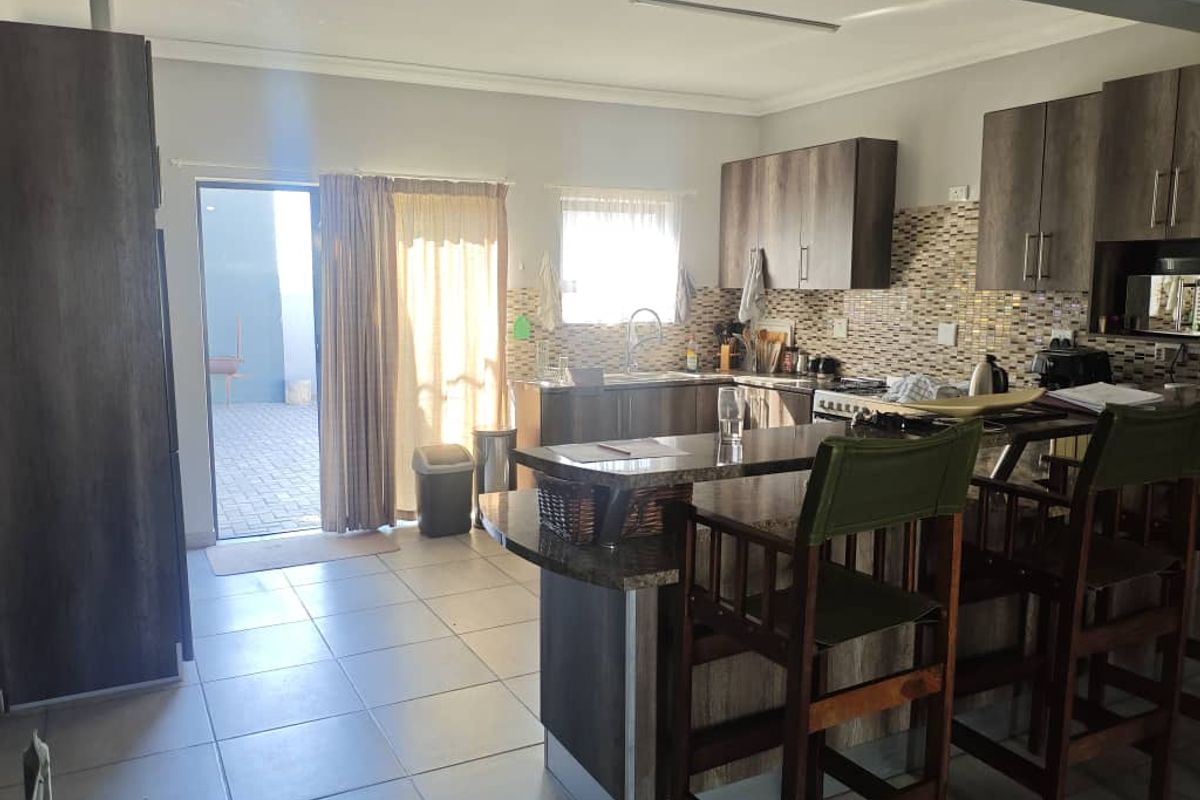 Beautiful House For Sale - Oceanview - Photo 4