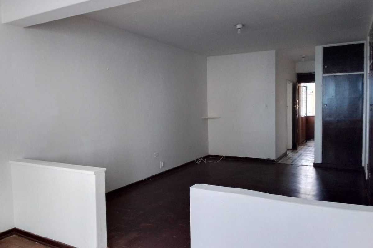 Newly painted bachelor flats for sale in South Beach - Photo 5