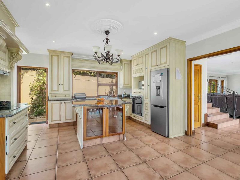 BEAUTIFUL 3 BEDROOM HOUSE FOR SALE IN DAINFERN RIDGE - Photo 6