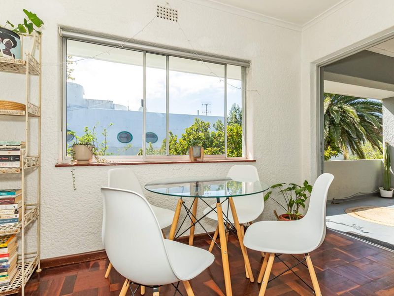 Immaculate Apartment in Rondebosch Village - R1.995m - Photo 7