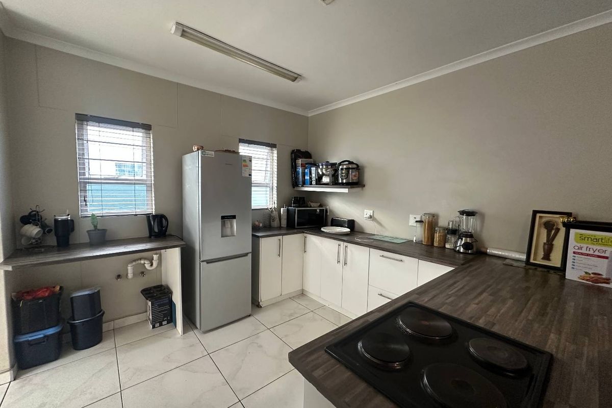 3 Bedroom Townhouse for Sale, Kramersdorf, Swakopmund - Photo 4