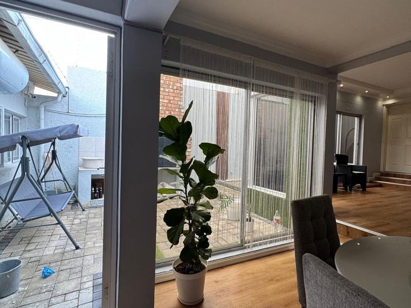 House for sale in Khomasdal - Photo 9