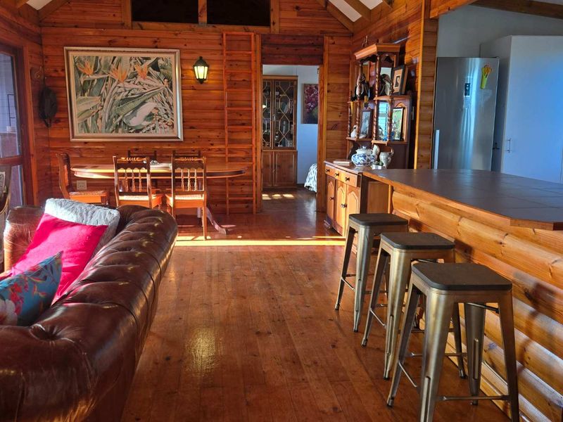 **Charming Home in a Private Nature Reserve with Stunning Views** - Photo 8