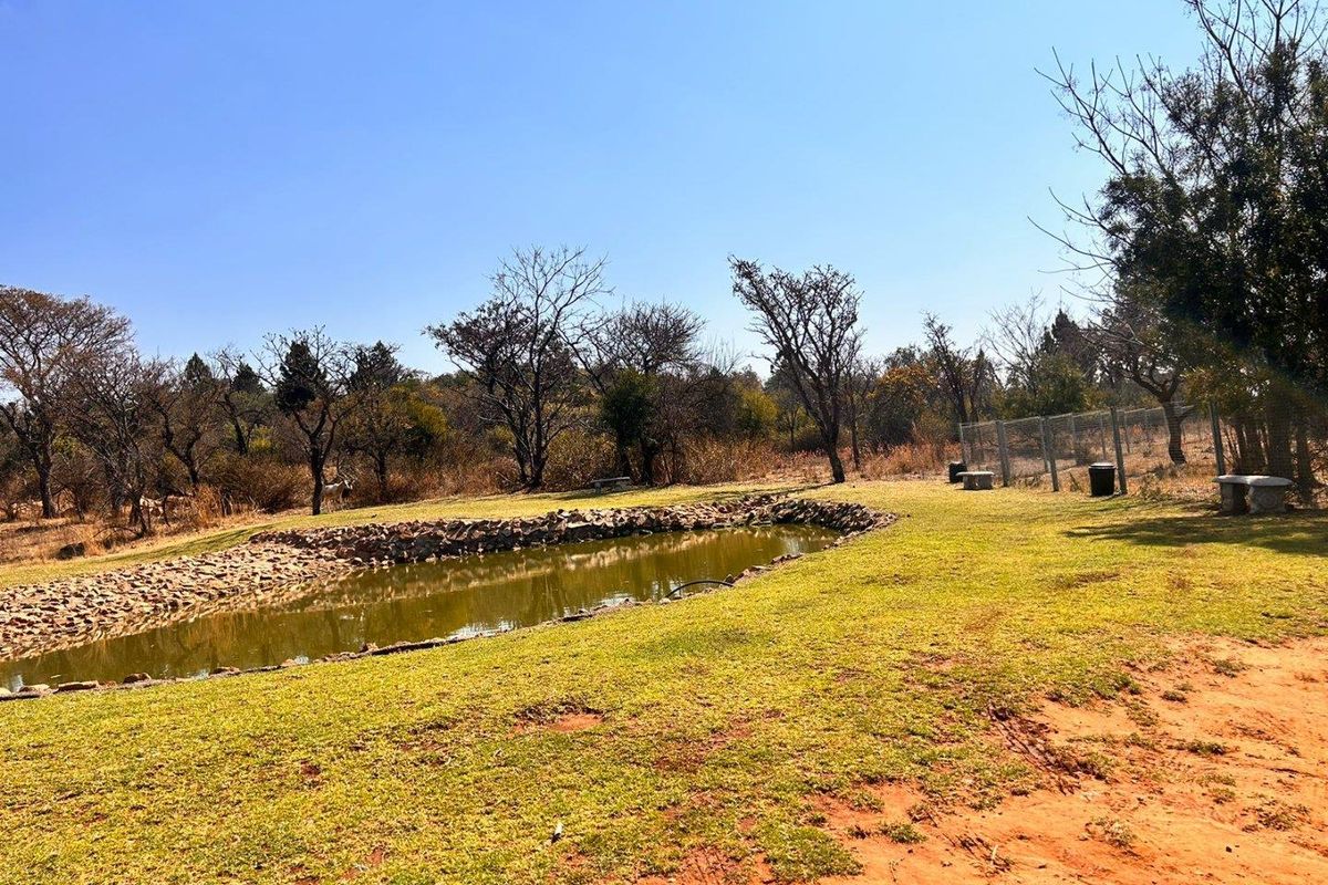 ROODEPARK ECO CITY - Photo 3