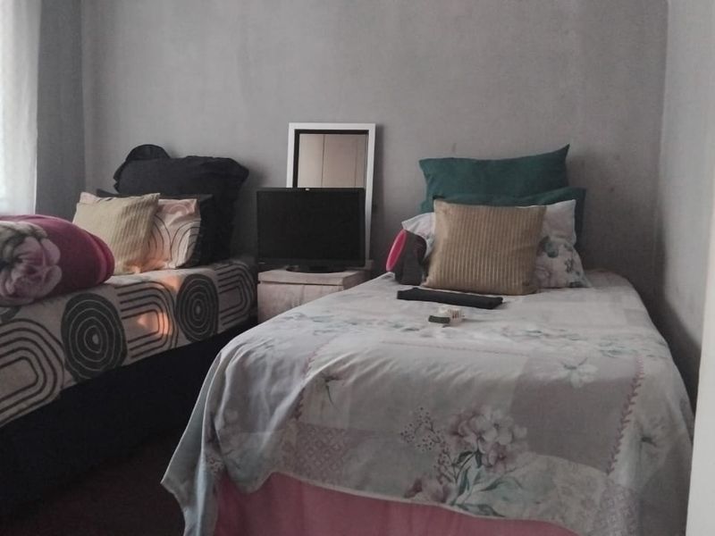 2 Bedroom House For Sale in Odinburg Gardens - Photo 10