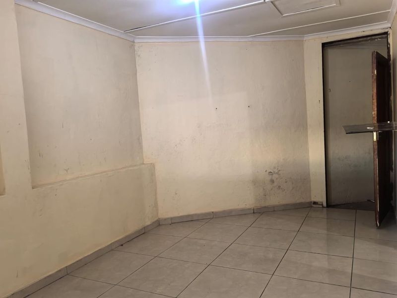 One-Bedroom Rental in Bayview, Chatsworth - Practical Living - Photo 5