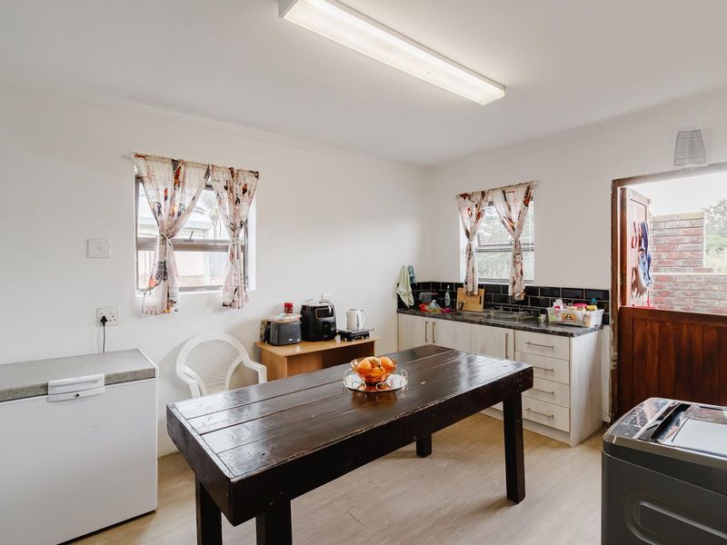 Cosy Home for sale in Sherwood - Photo 5