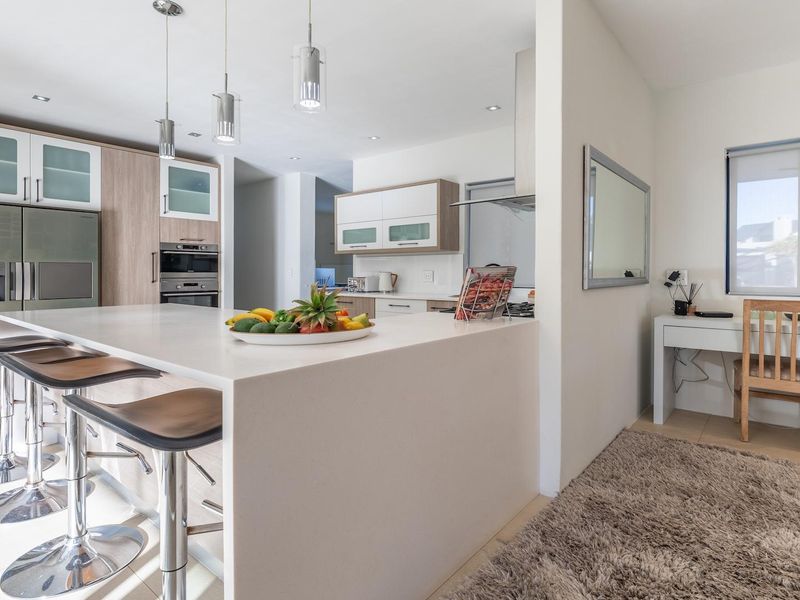 First Impressions Last - Photo 9