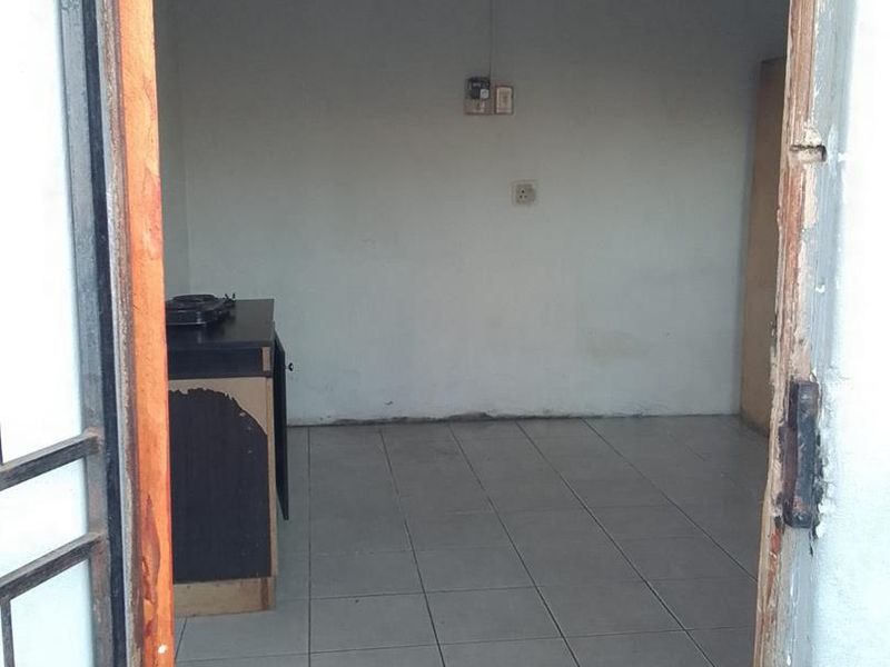 Flat to Rent in Mfuleni - Photo 2