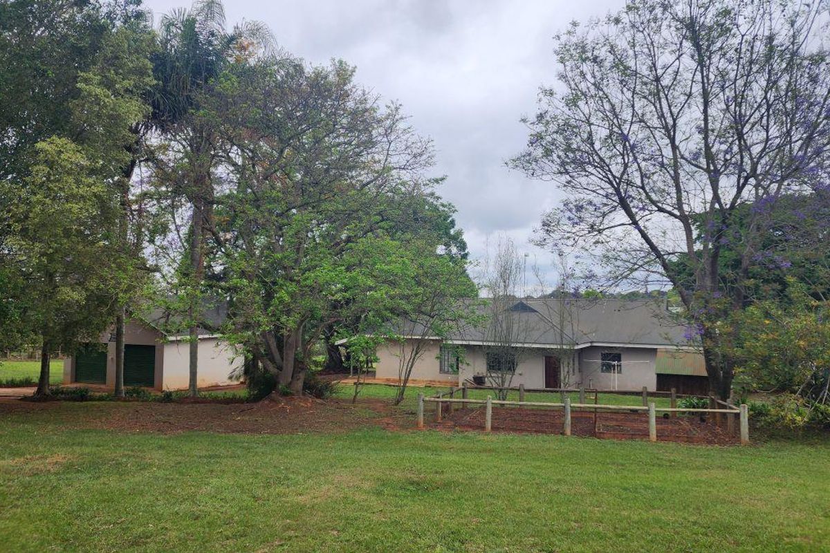 Family Smallholding for sale close to White River in a secure area - Photo 5