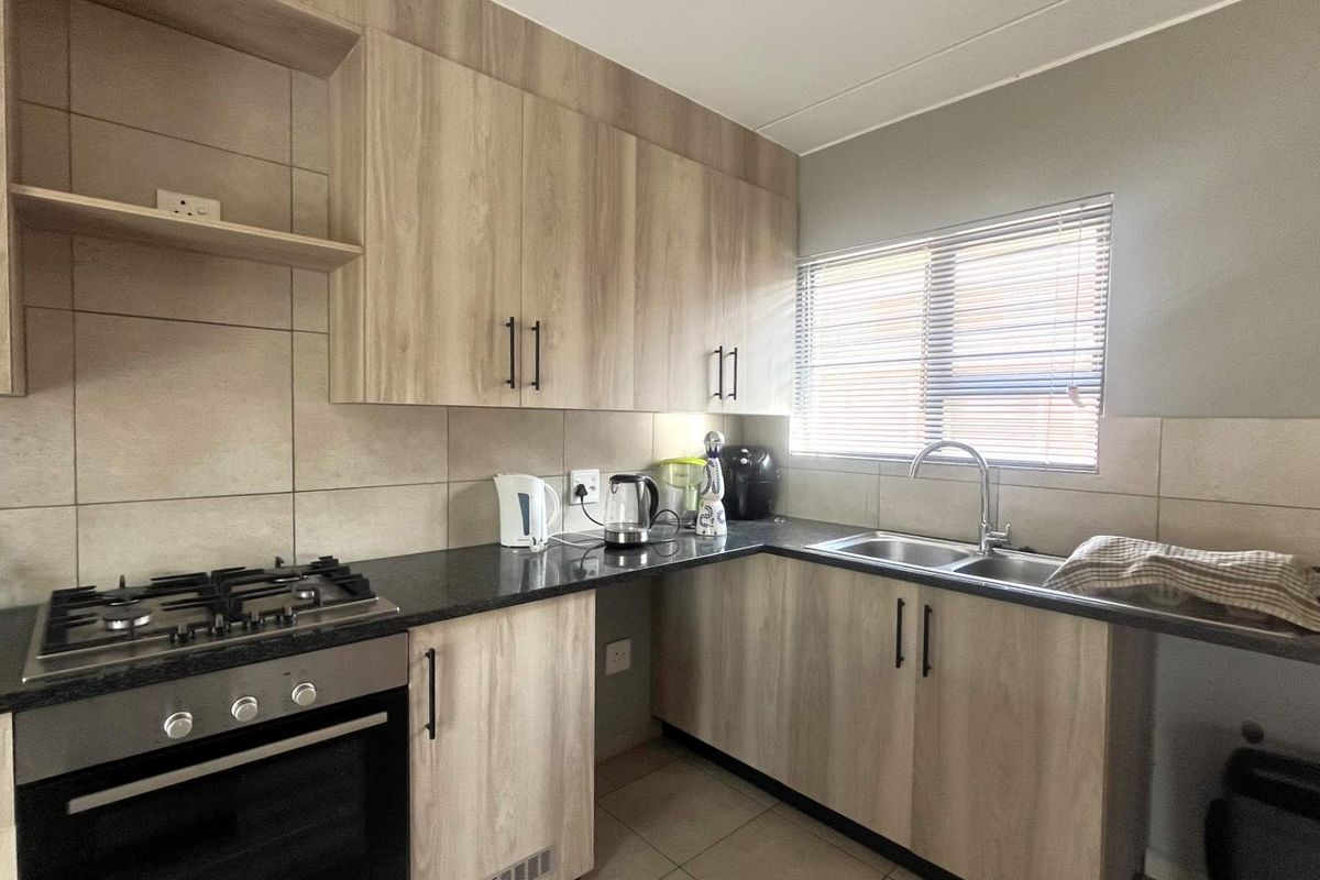 The Kind of Home You’ll Love Coming Back To - Photo 4
