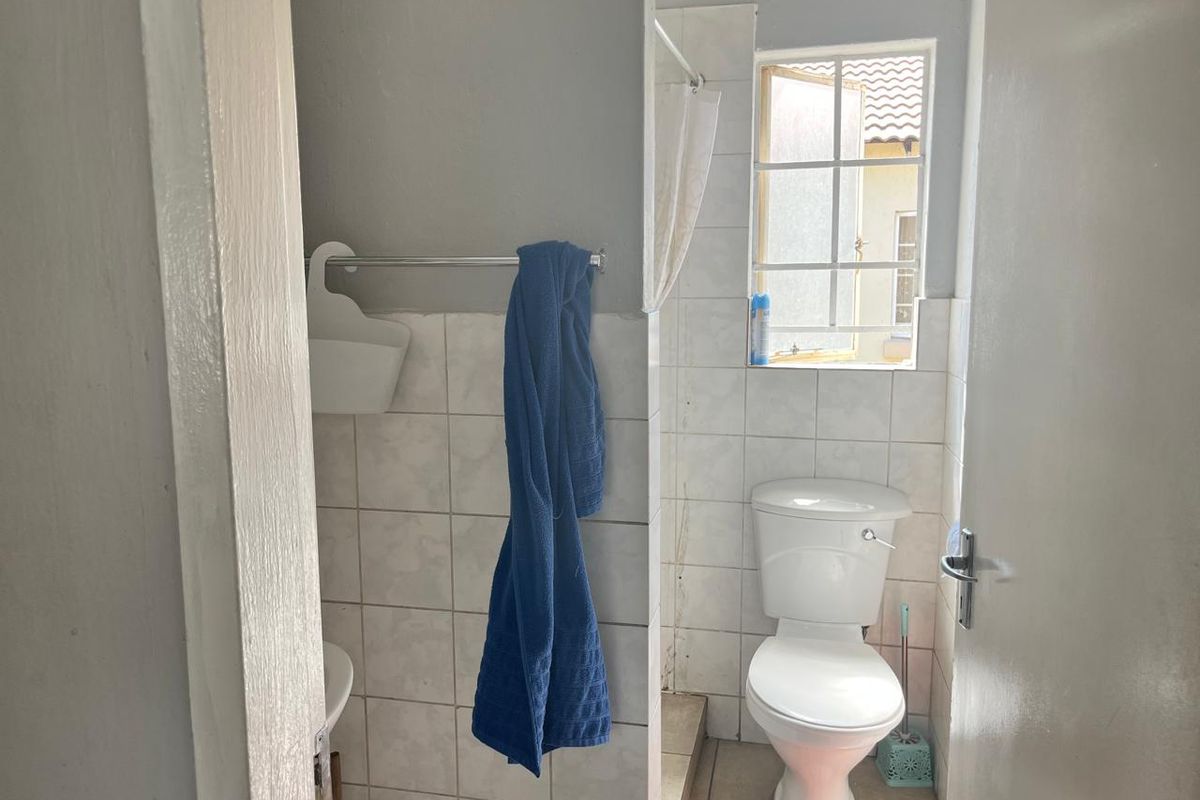 Two-bedroom apartment perfect for investment for sale - Photo 4