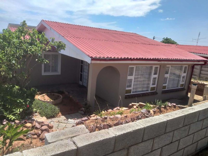 A cozy and comfortable 3-Bedroom home for only R725,000 - Photo 2