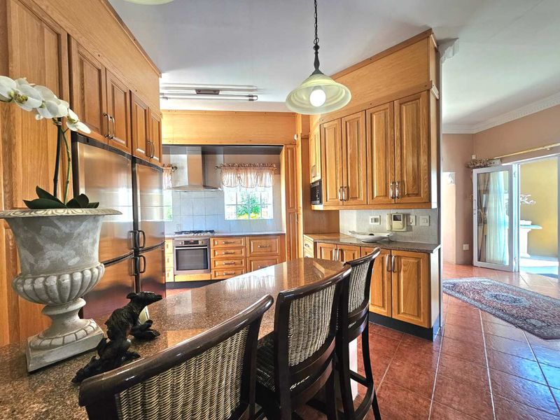 Ambassadorial Victorian Beauty: Fully Furnished Rental in Ludwigsdorf! - Photo 8