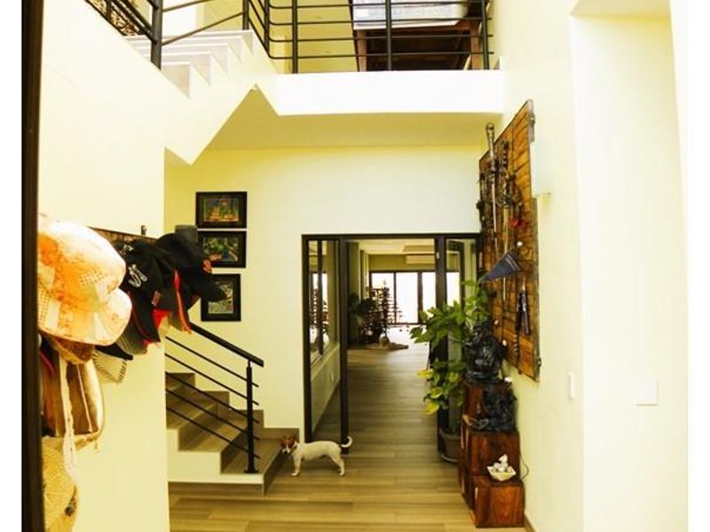 “An Enviable Luxurious Country Villa” - Photo 7