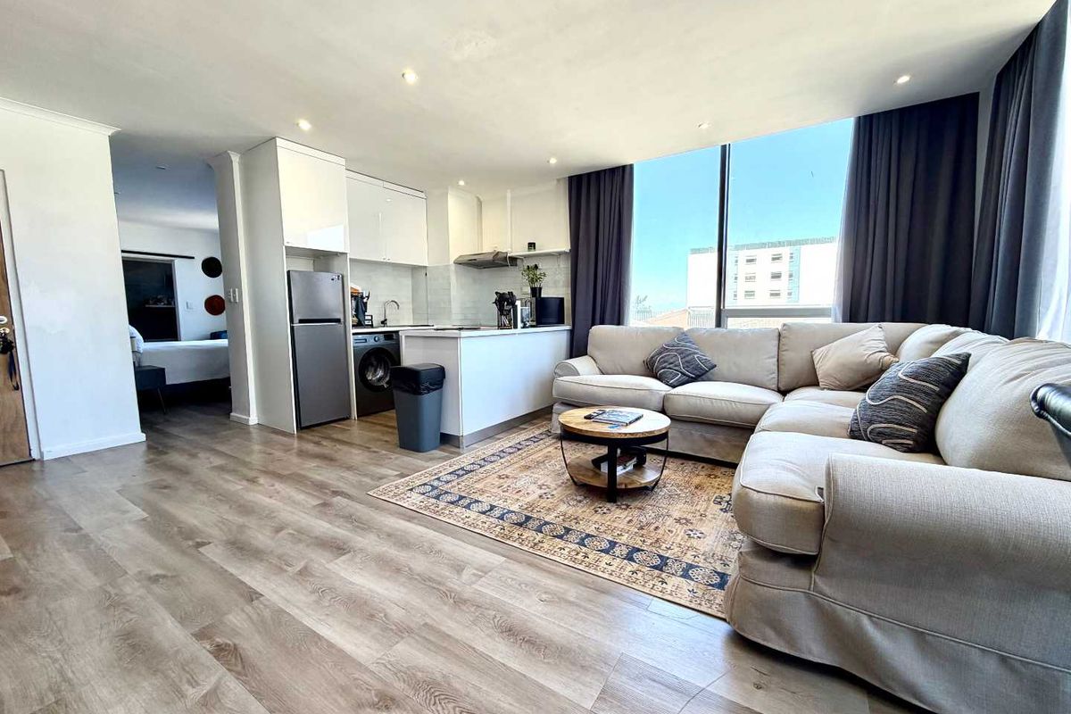 Fully Furnished One Bedroom Apartment- Woodstock - Photo 2