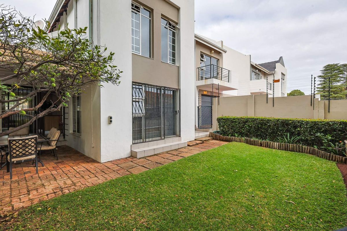 Exclusive 3BR Gem in Quiet Colby Enclave - Photo 4