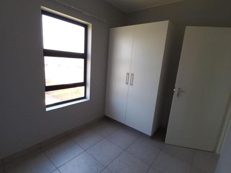 Eagles@Riverside- Riverside View Ground floor Apartment R 575 000 - Photo 9