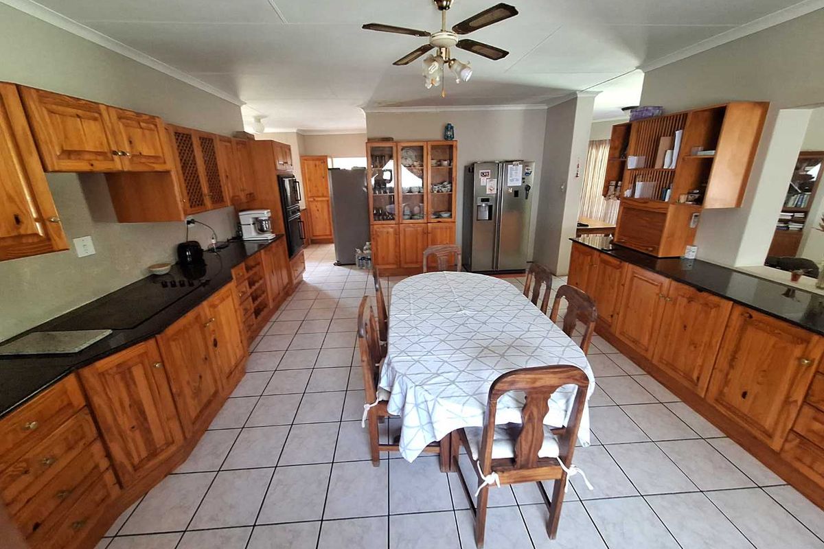 Expansive Farm with Game Fencing - Photo 3