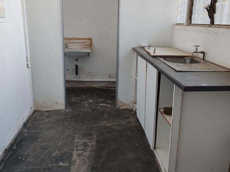 Perfect Base for Your Cleaning Biz Vision in the Heart of Randburg - Photo 6