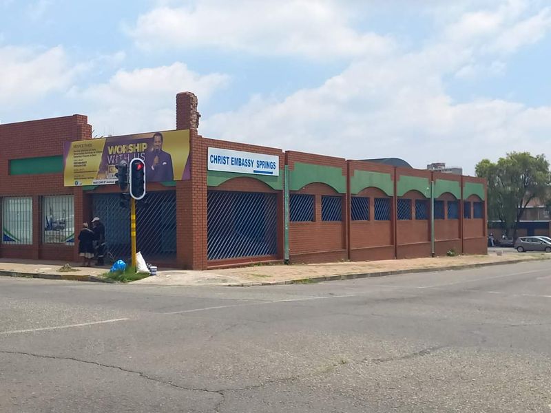 Commercial Business Property For Sale - Photo 2