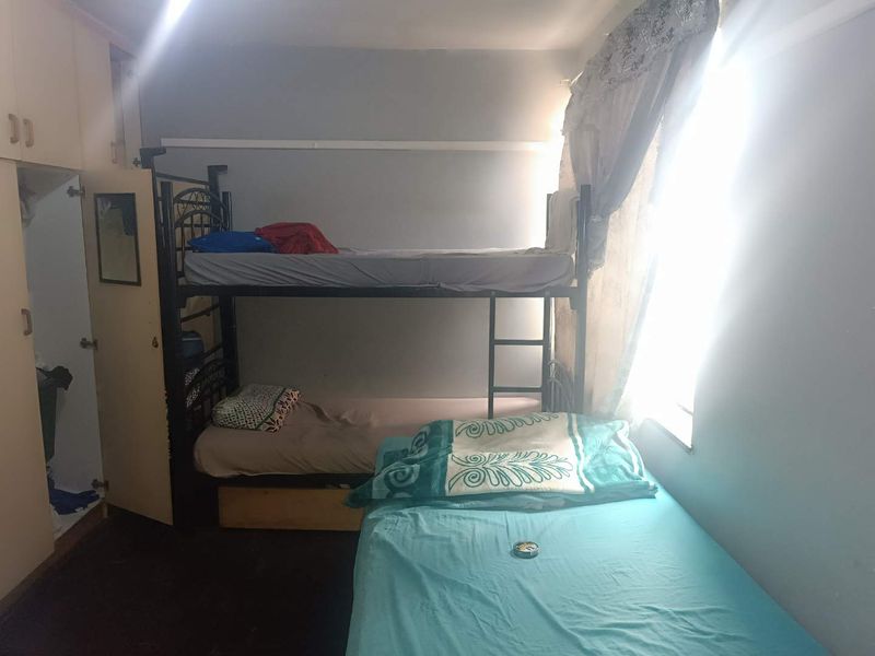 🏖️ 2-Bedroom Apartment for Sale in South Beach, Durban – Prime Investment Opportunity - Photo 7