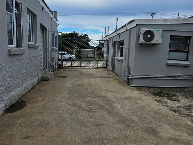 Commercial Property To Let in Newton Park - Photo 4