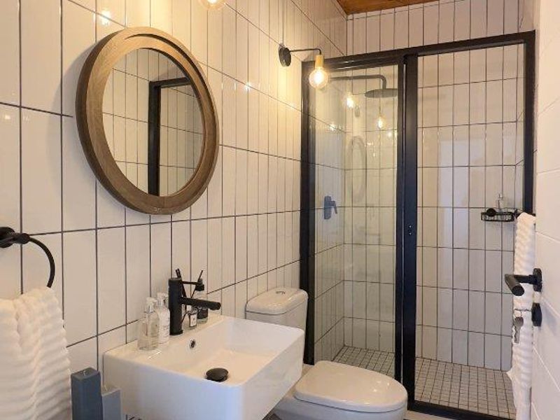 🔥 SOLE MANDATE | BRAND NEW | MODERN PENTHOUSE-STYLE TOWNHOUSE – KRAMERSDORF 🔥 - Photo 9