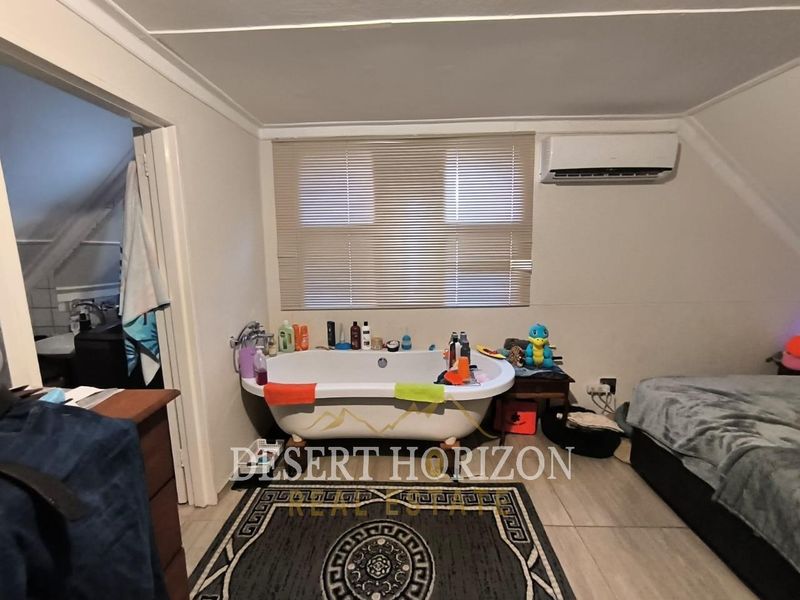 Otjiwarongo | Spacious Family Home with Excellent Security & Extras - Photo 8