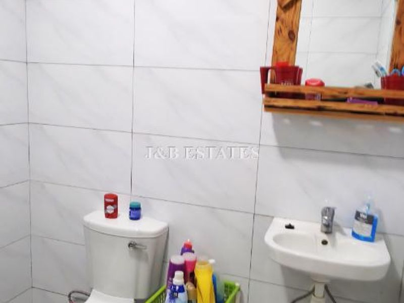 2 Bedroom Apartment - Photo 7