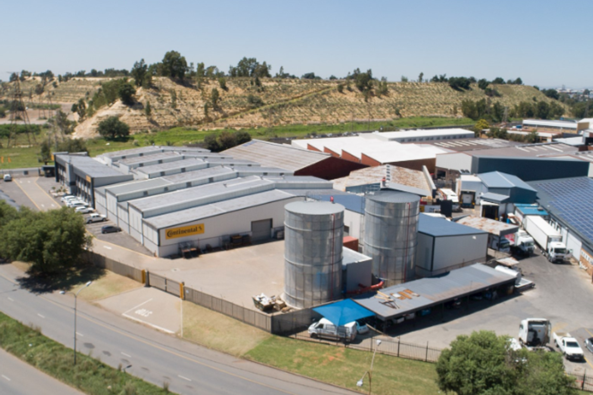 5 057m2 City Deep Warehouse For Sale - Photo 3