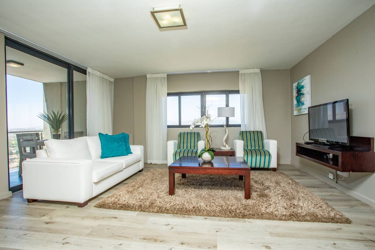 Three and Four bedroom apartments available in Aquarius, Bloubergstrand. - Photo 4