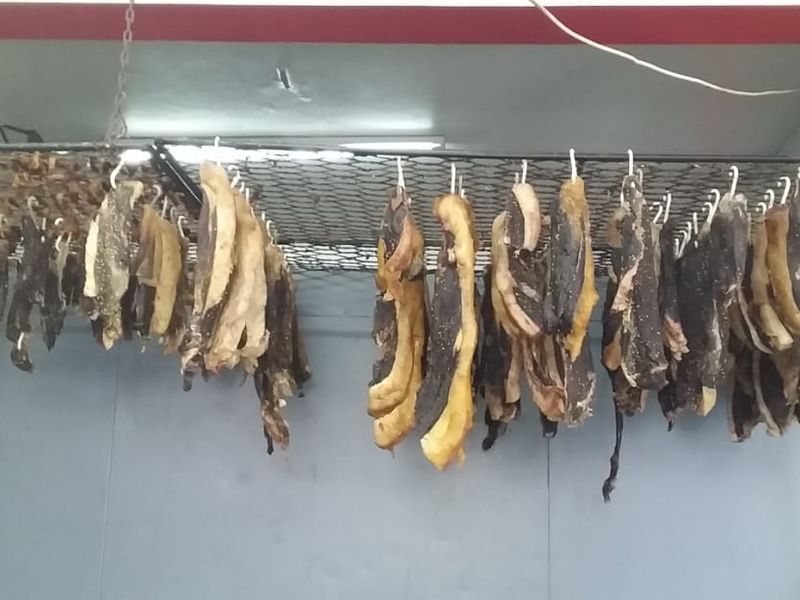 FULLY EQUIPT BUTCHERY . VERY WELL ESTABLISHED.  31 YEARS UP AND RUNNING.  LOJAL CLIENT BASE. - Photo 2