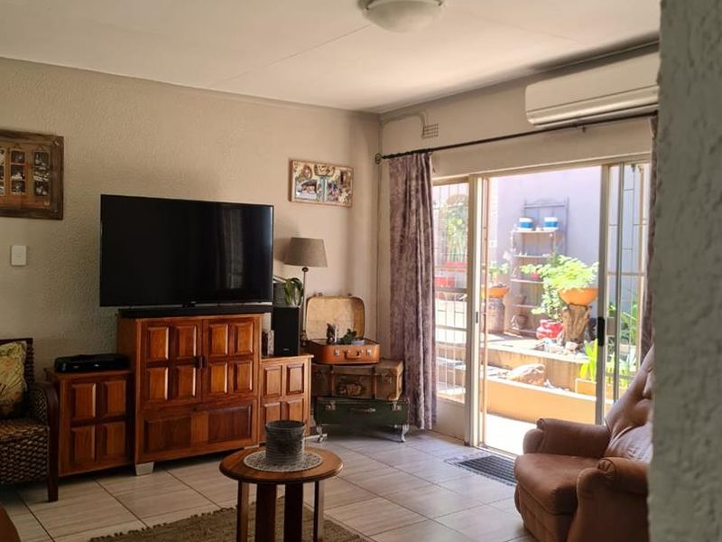 EXCLUSIVE MANDATE - Your Income-Generating Oasis in Aqua Park Awaits! - Photo 9