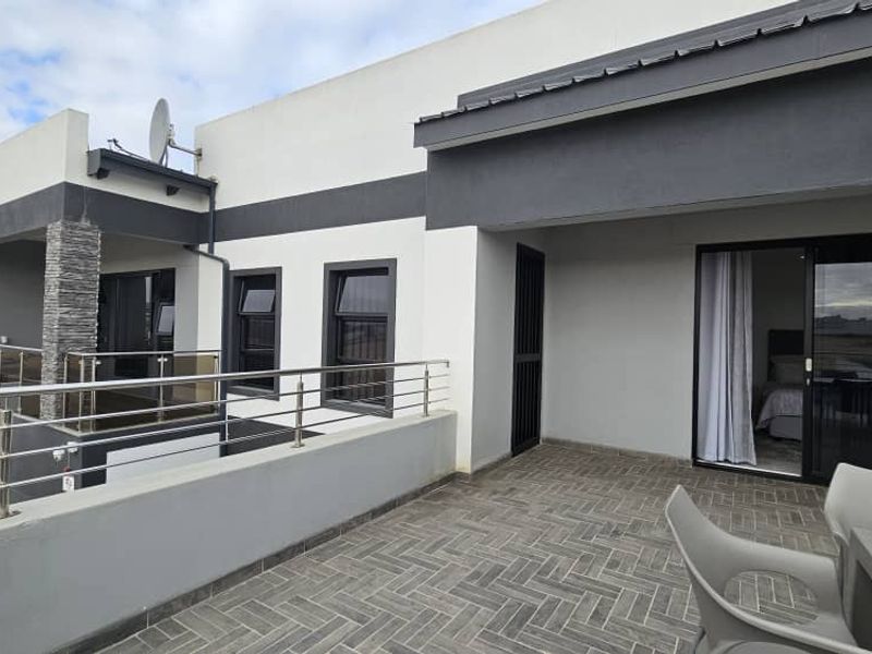 Swakopmund,Mile 4 | Stunning Sea View Home – Unique and Spacious with Modern Finishes - Photo 10