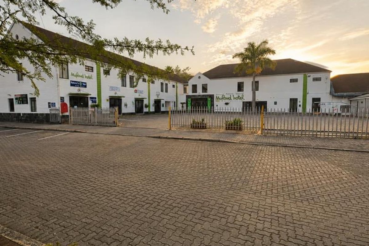 Port Alfred - Commercial property Investment opportunity, situated in a prime location.. - Photo 4